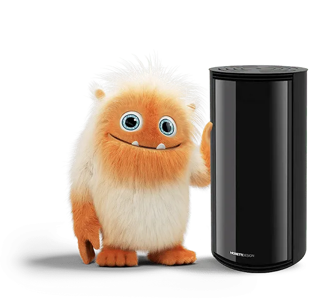 mascotte d'Oméo à côté de son poêle à granulés